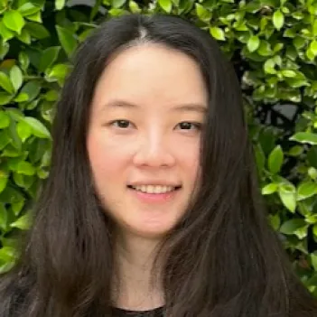 Leona Tan